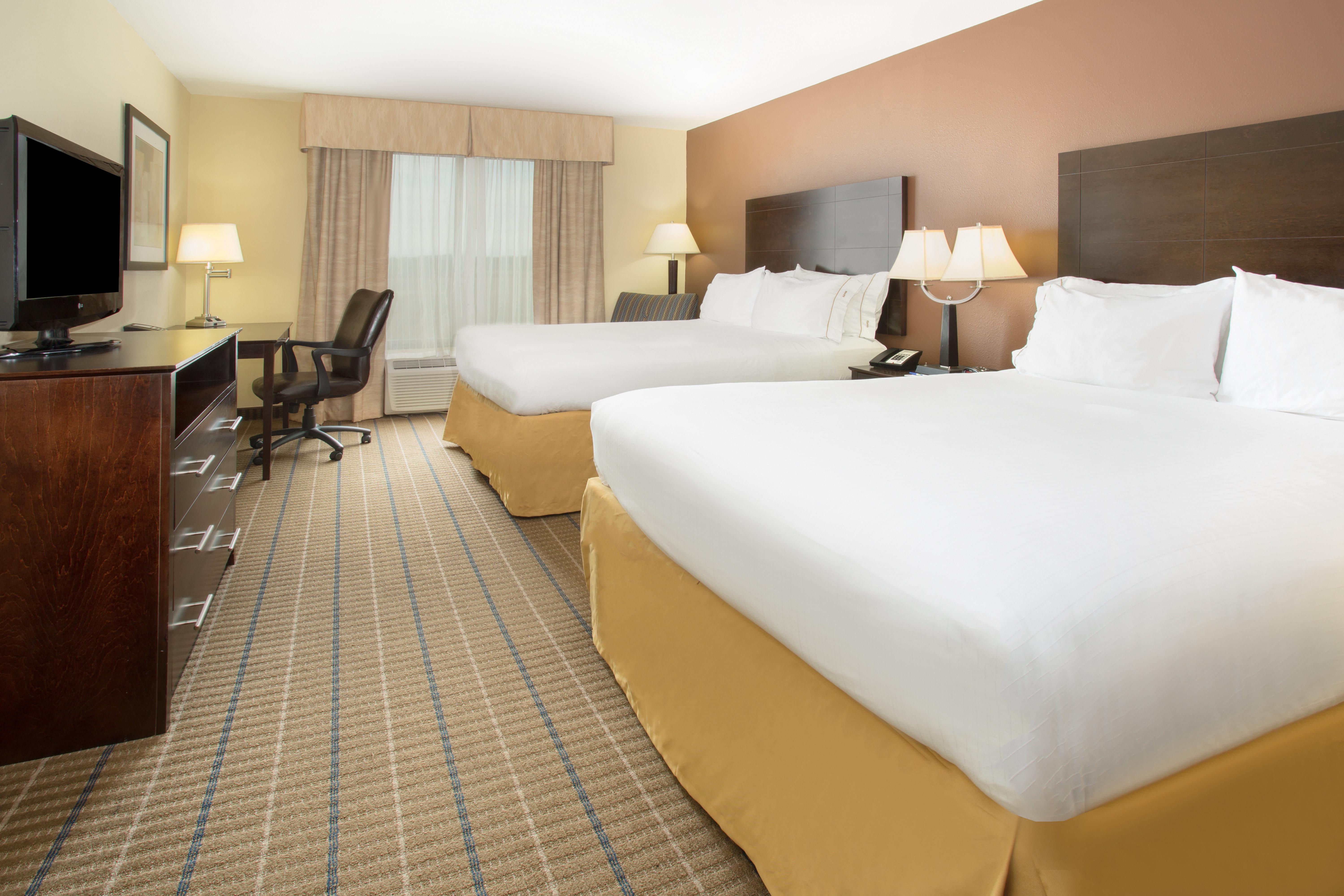 Holiday Inn Express And Suites Hotel - Pauls Valley By Ihg Exterior photo